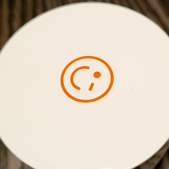 NIB ExfoliKate Glow Moisturizer - Picture 7 of 7